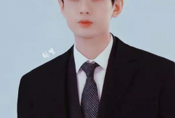 娱乐圈吃瓜成毅是谁啊,从幕后推手到话题焦点